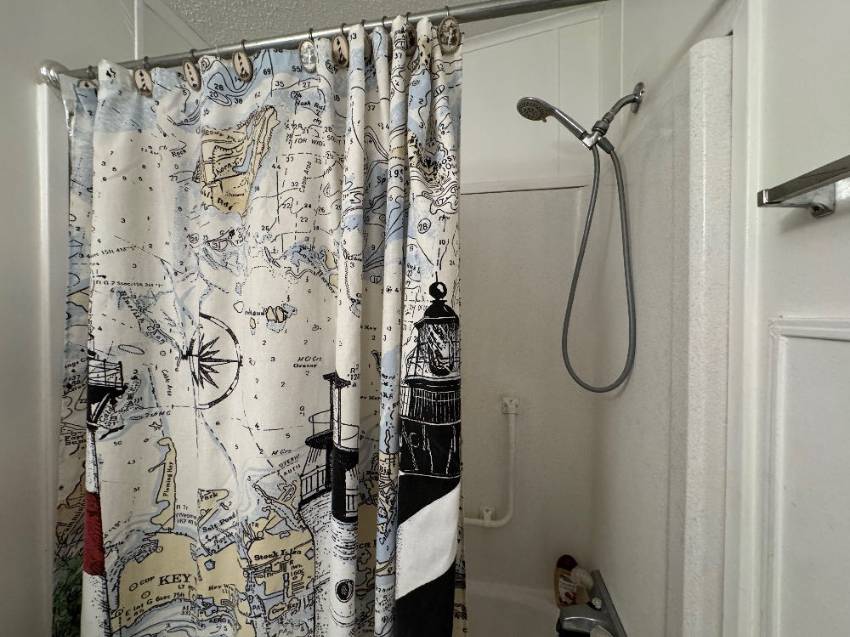 4521 Alpine Drive a Lakeland, FL Mobile or Manufactured Home for Sale